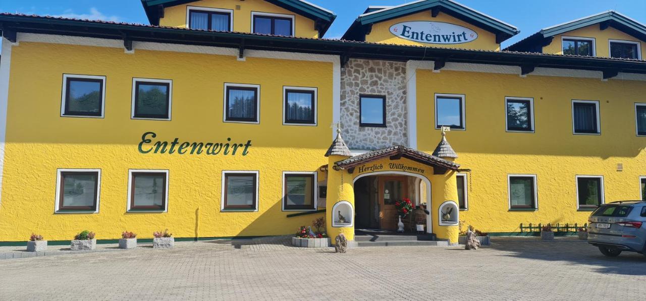 Landgasthof Entenwirt Tarsdorf Eksteriør billede