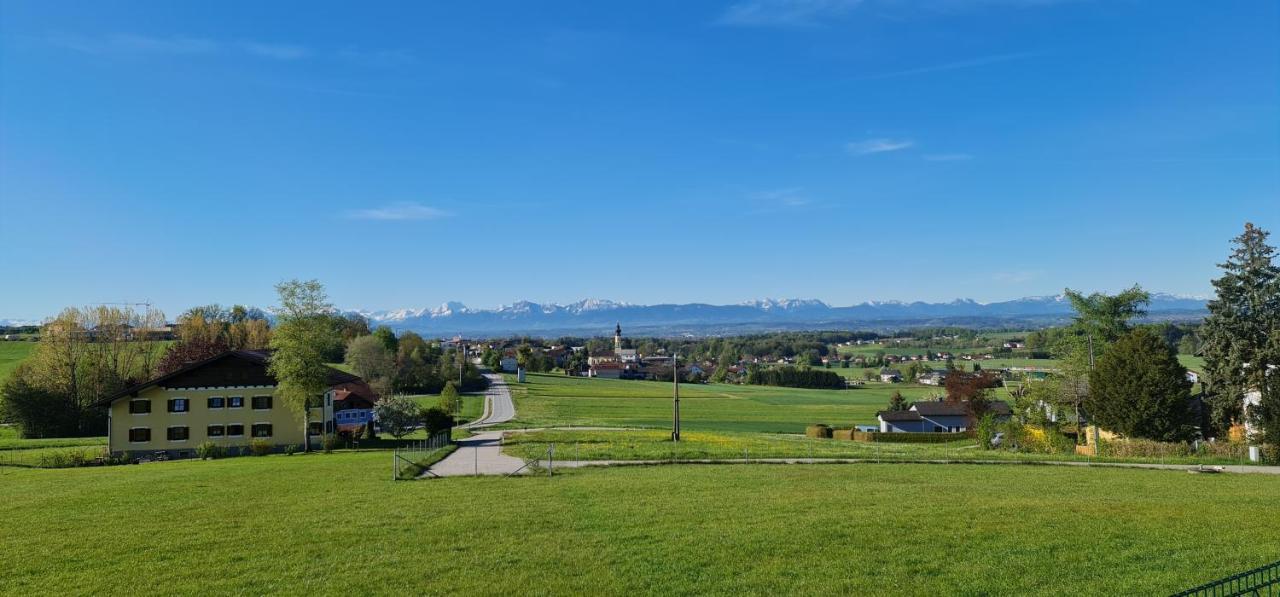 Landgasthof Entenwirt Tarsdorf Eksteriør billede